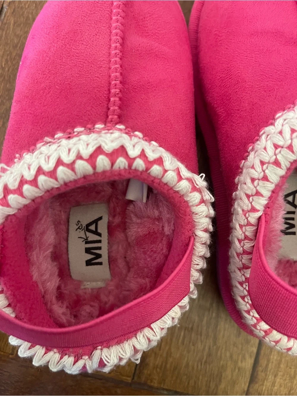 MIA Girls Bright Pink Faux-Fur Slip-On Moccasin Slippers